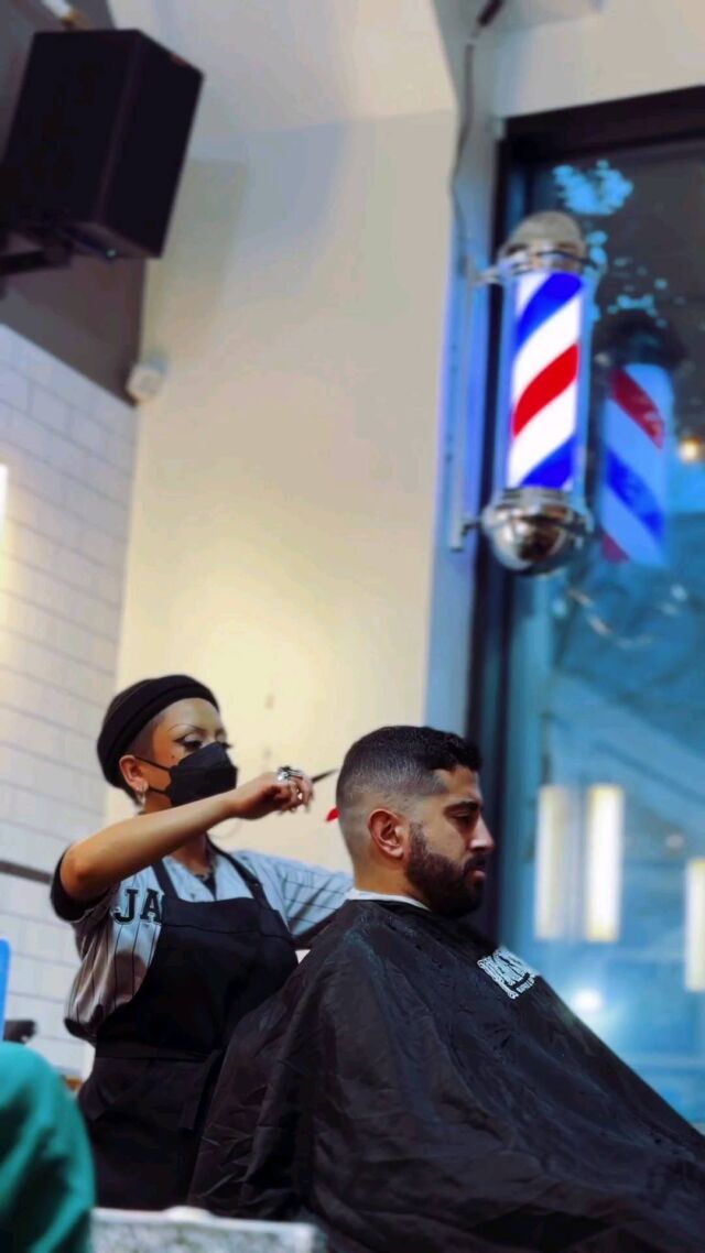 We're more than a barber shop. We're a whole a$$ vibe. 💈 
.
.
.
#PeoplesBarberSho #barber #barbershop #sfbarbershop #barbershopnearme